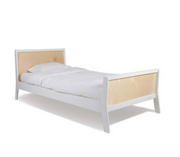 Cama Sparrow