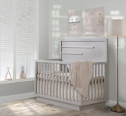 Como 5-in-1 Crib with Moulding