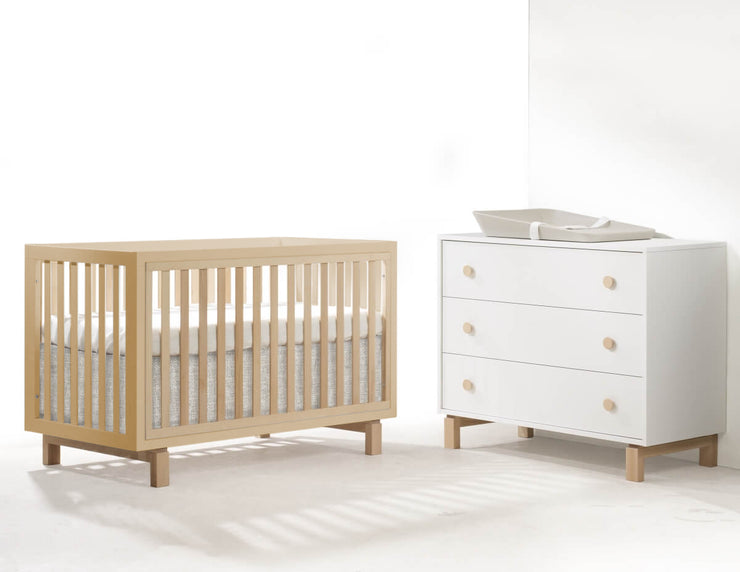 Bjorn Crib & Dresser