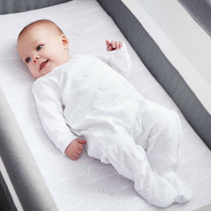 Shnuggle Bedside Infant Crib Bedding Set